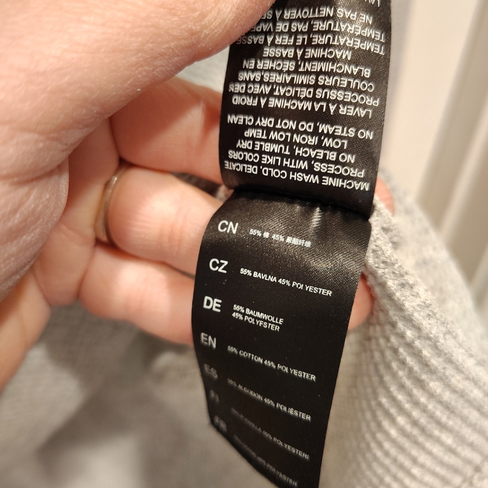 SOLD Kuhl Women's Gray Petra Thermal Waffle Knit Turtleneck Top Sz XL-Gorpcore - Picture 6 of 7